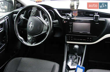 Хэтчбек Scion iM 2016 в 