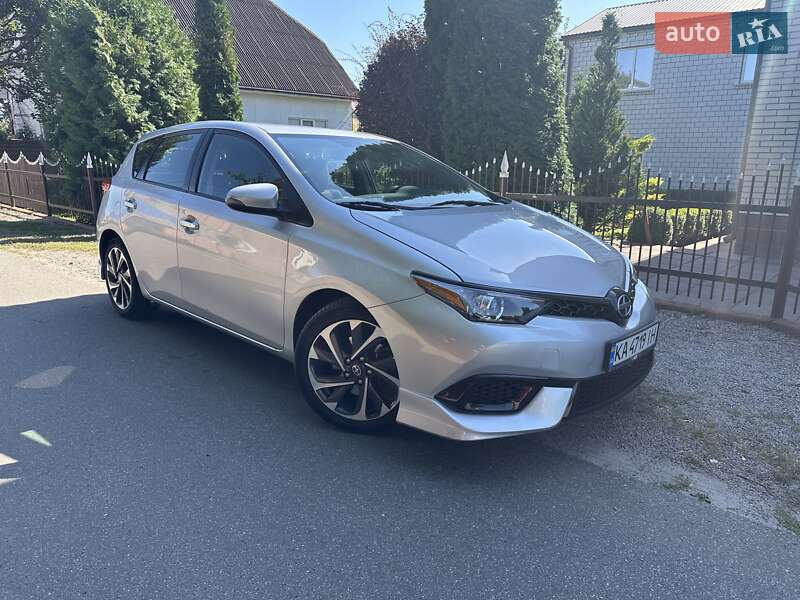 Хэтчбек Scion iM 2015 в 