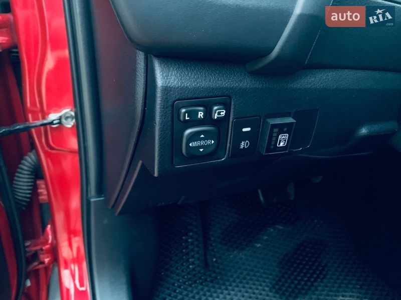 Хэтчбек Scion iM 2016 в Кривом Роге фото 23 Хэтчбек Scion iM 2016 в Кривом Роге