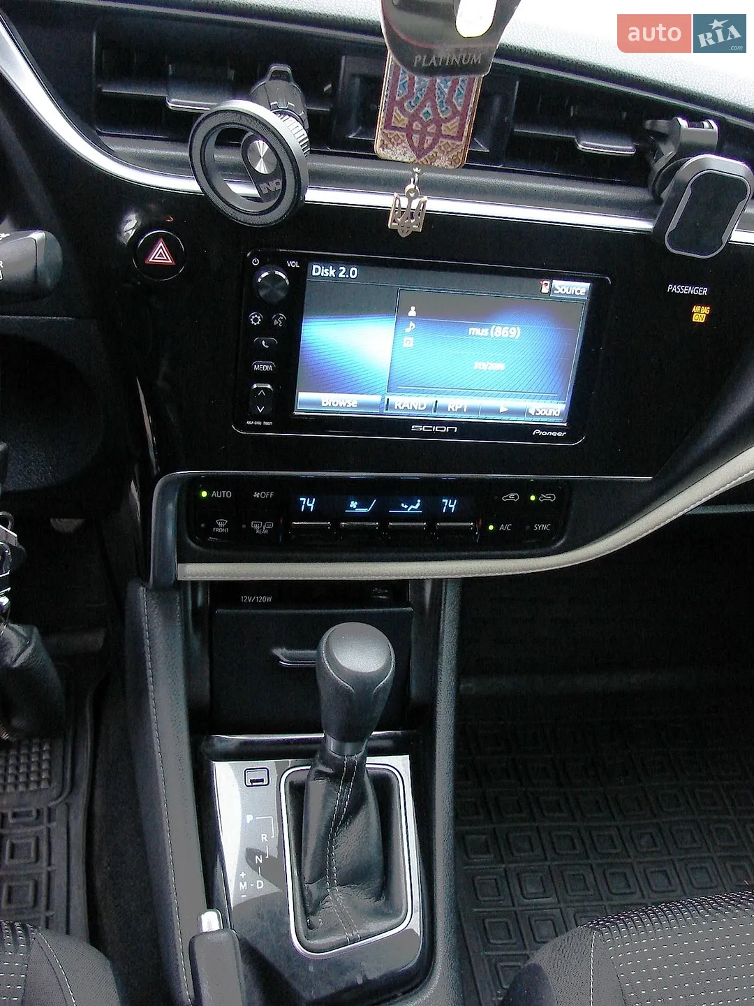 2016 Scion iM - мініатюра 18