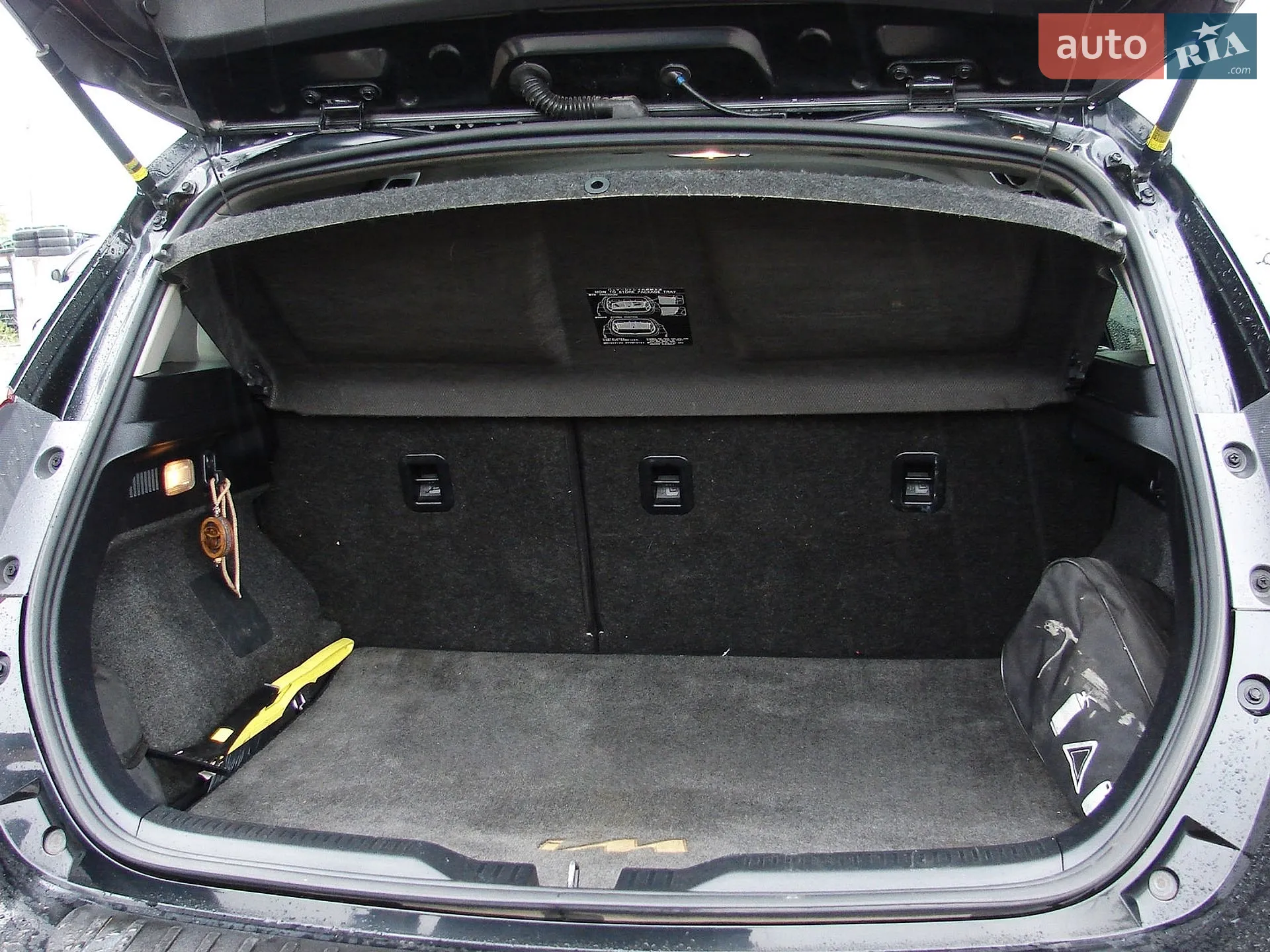 2016 Scion iM - мініатюра 21