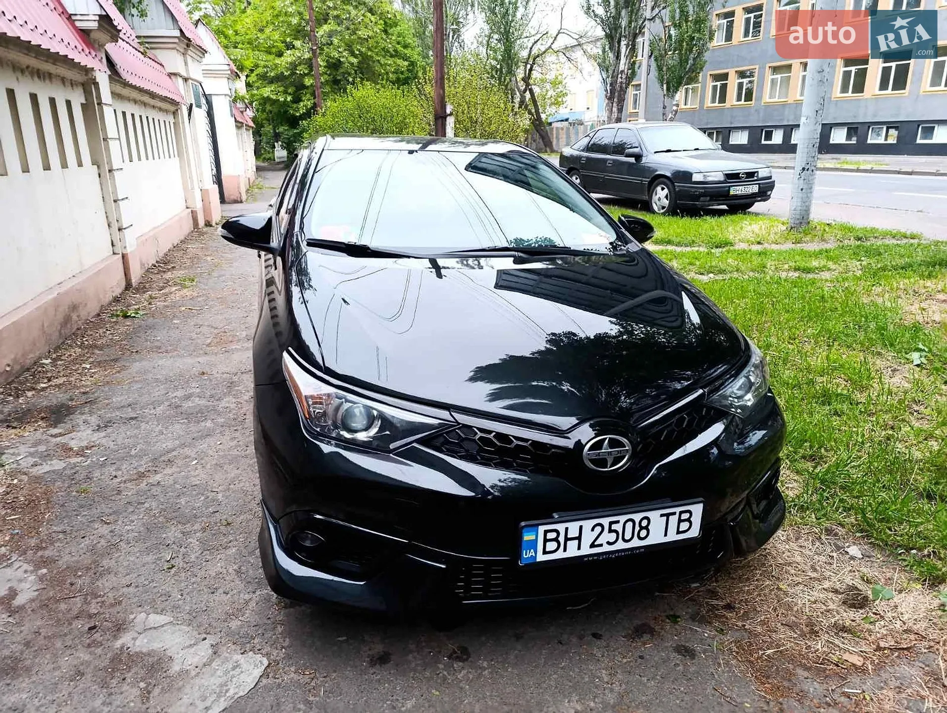 2016 Scion iM - мініатюра 2