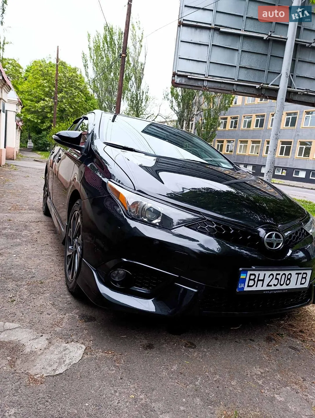 2016 Scion iM - фото 1