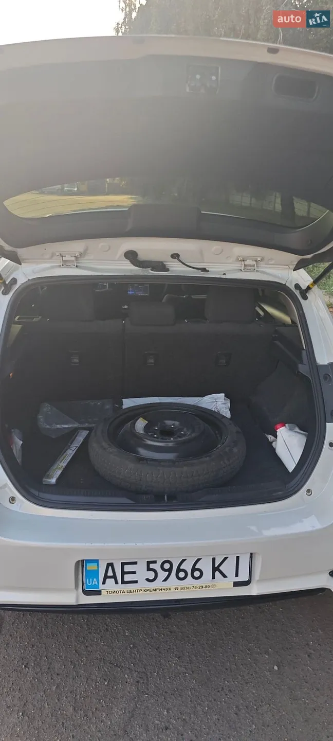 2016 Scion iM - мініатюра 14