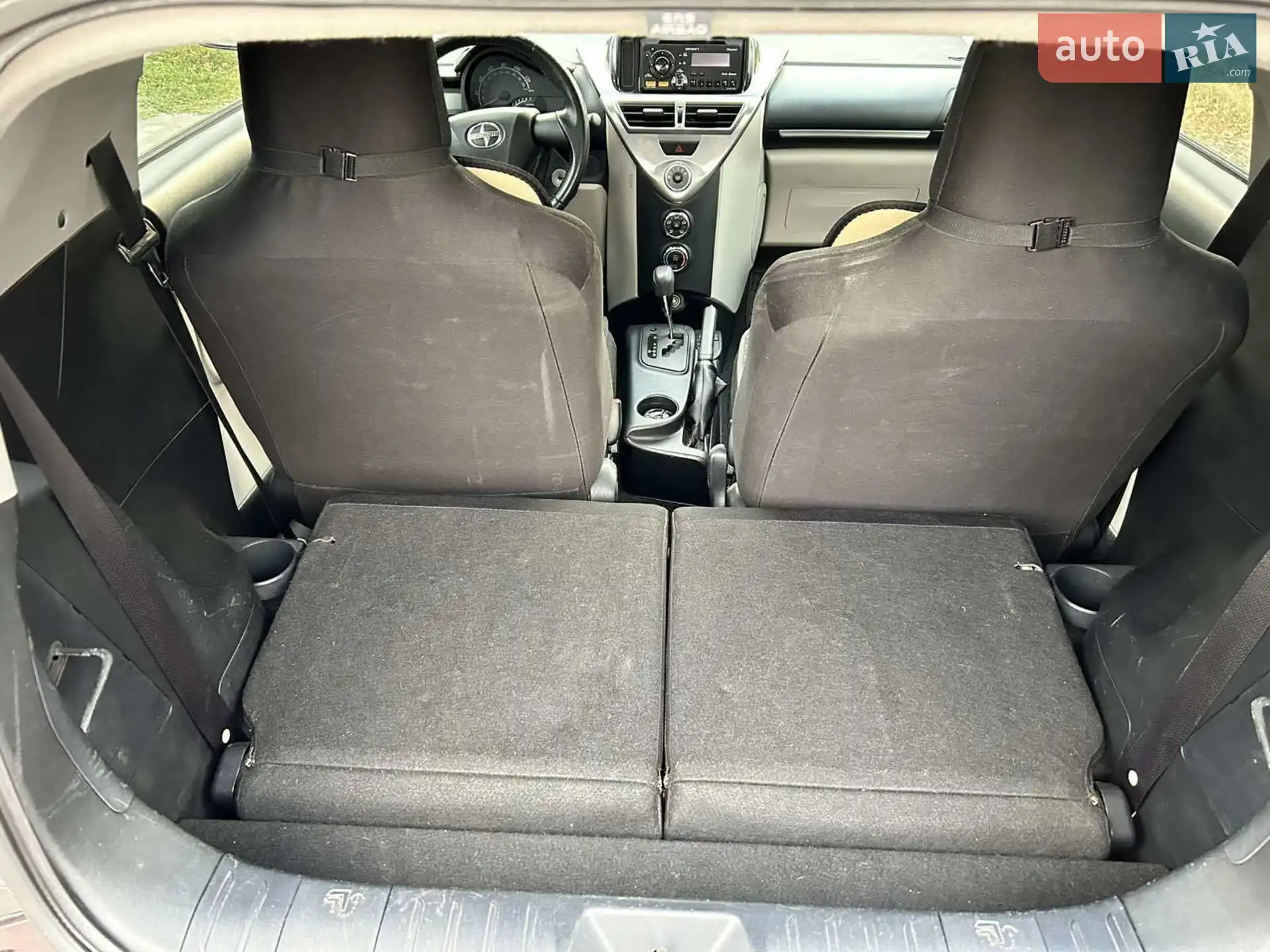 2013 Scion iQ - мініатюра 3