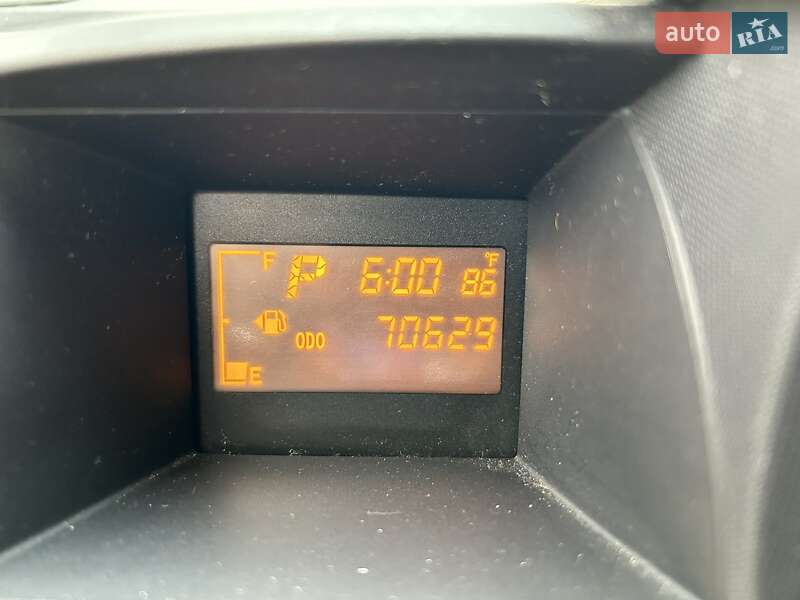 Хэтчбек Scion iQ 2013 в Полтаве