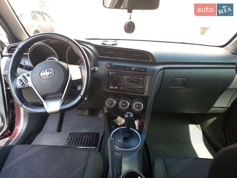 Купе Scion tC 2013 в Городище
