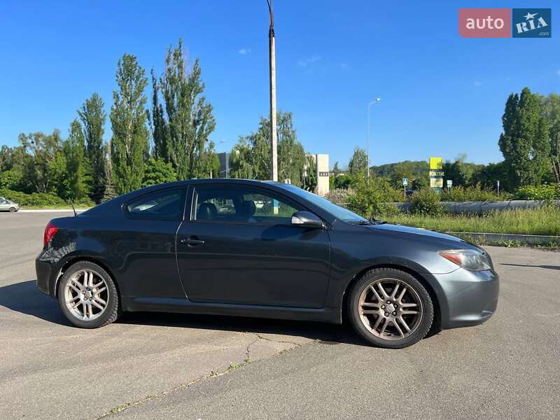 Купе Scion tC 2006 в Обухове