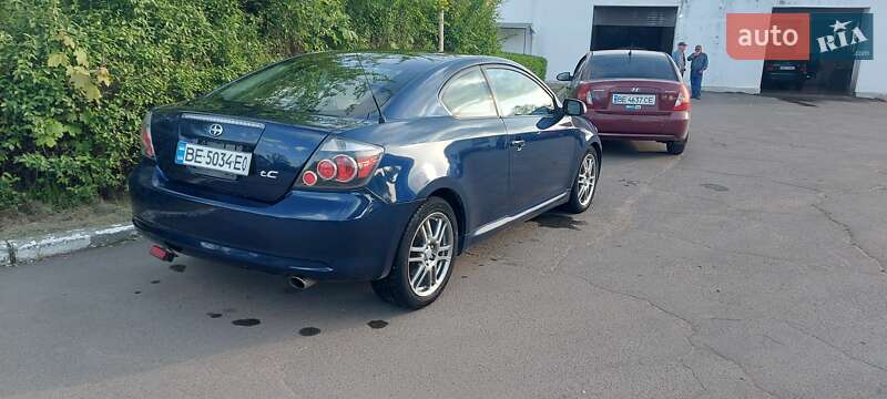 Купе Scion tC 2004 в Южноукраинске