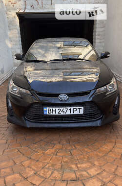 Купе Scion tC 2014 в Одесі