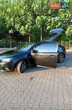 Купе Scion tC 2010 в Кривому Розі