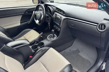 Купе Scion tC 2013 в Києві