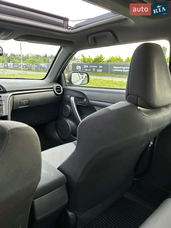 Купе Scion tC 2015 в Киеве