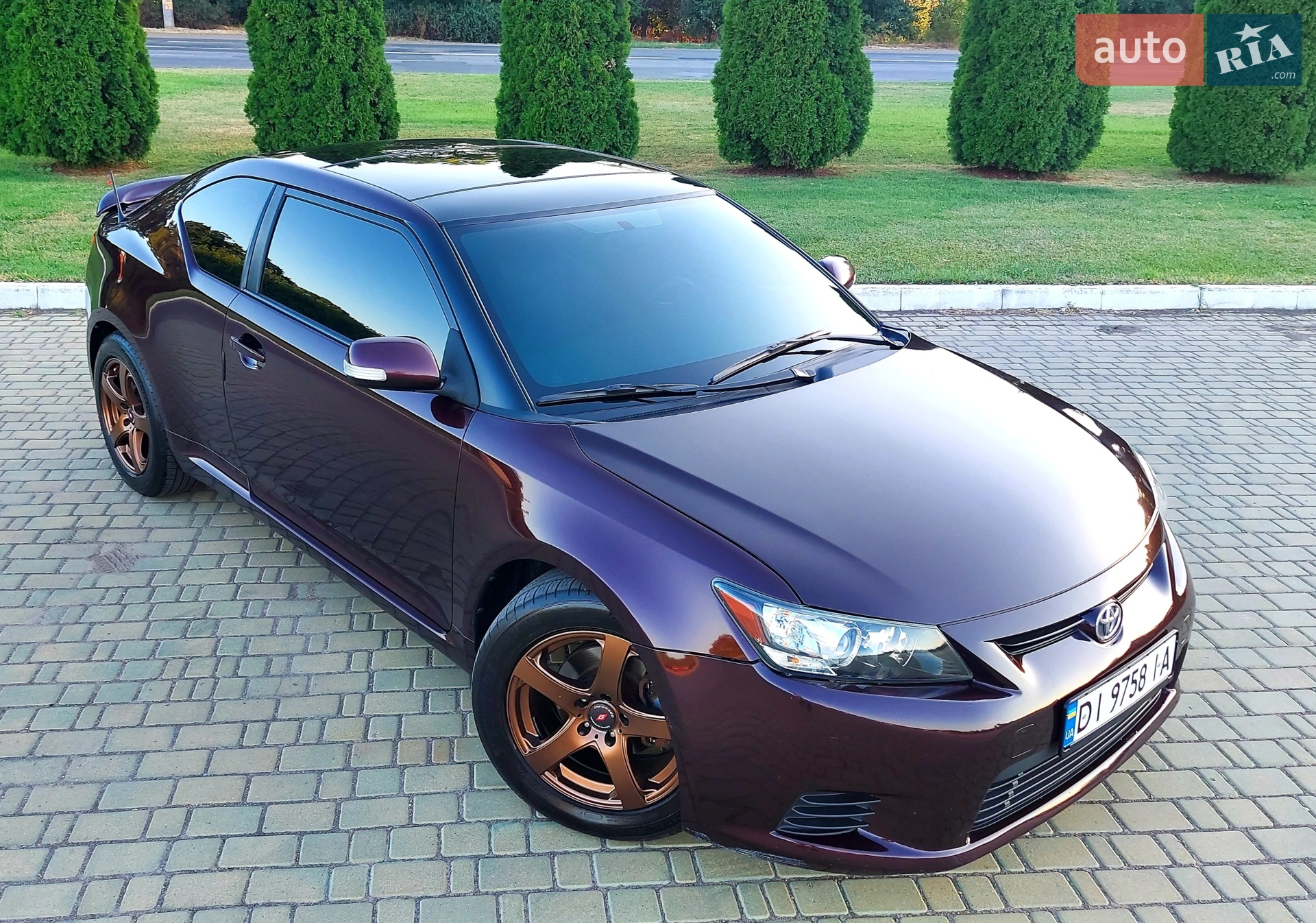 2011 Scion tC - мініатюра 14