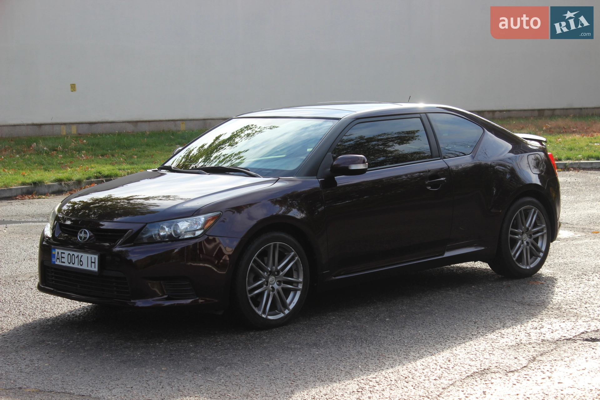 2012 Scion tC - мініатюра 2