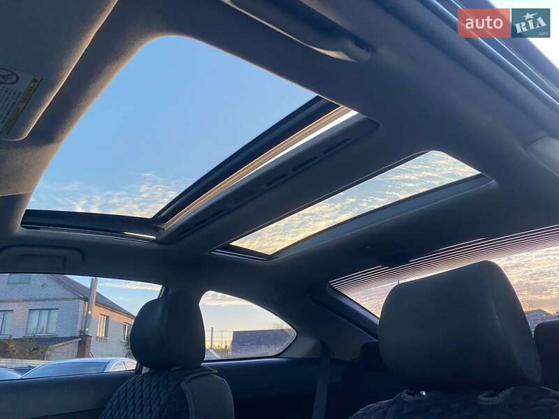 Купе Scion tC 2005 в Киеве