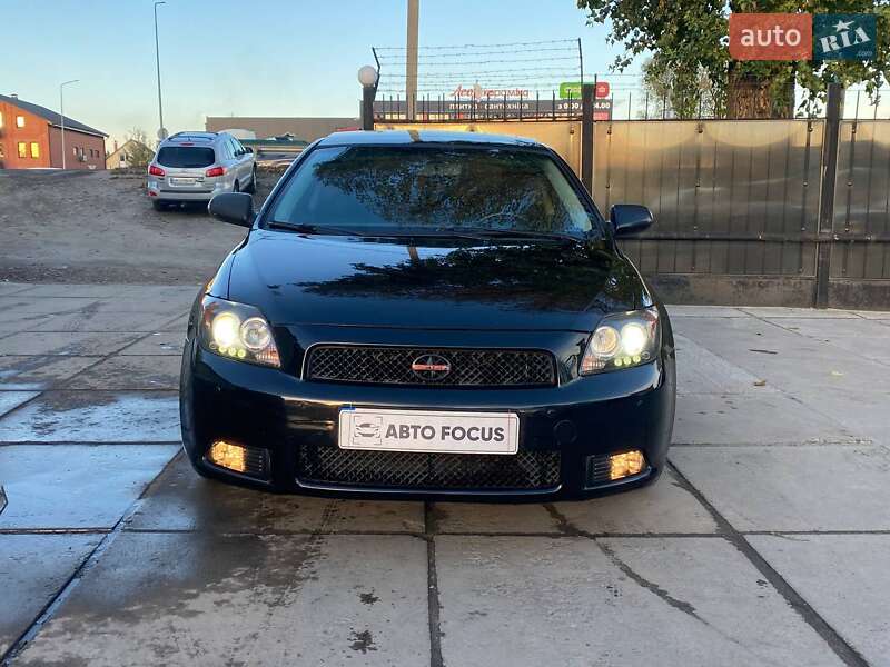 Купе Scion tC 2005 в Киеве