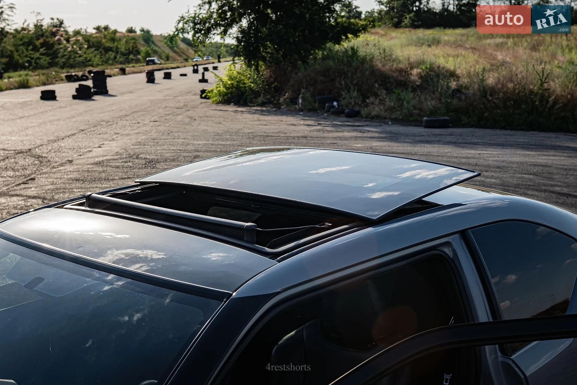 2010 Scion tC - мініатюра 15