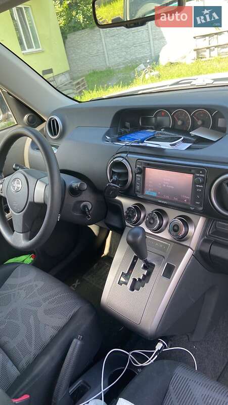 Универсал Scion xB 2015 в Киеве фото 7 Универсал Scion xB 2015 в Киеве