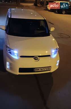 Хэтчбек Scion xB 2015 в 