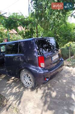 Микровэн Scion xB 2012 в 