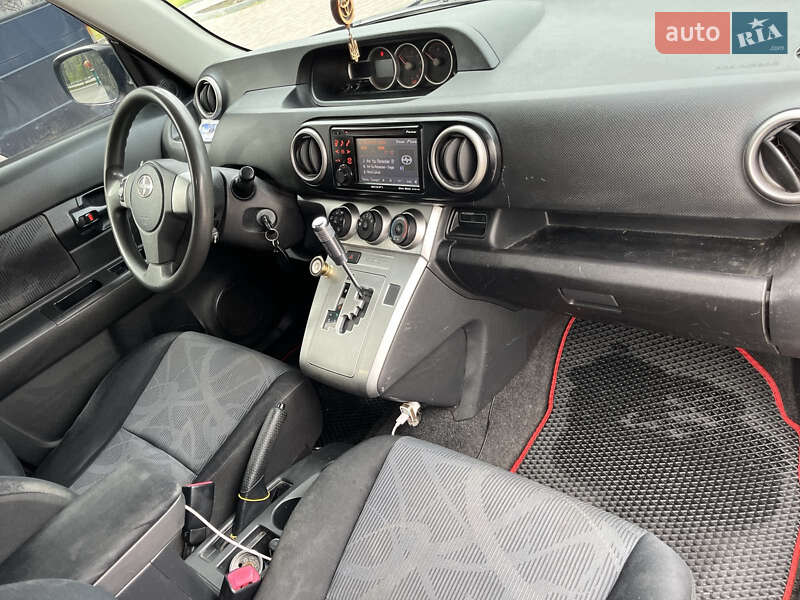 Микровэн Scion xB 2012 в Кропивницком