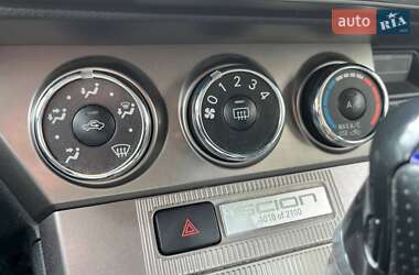 Микровэн Scion xB 2013 в Киеве