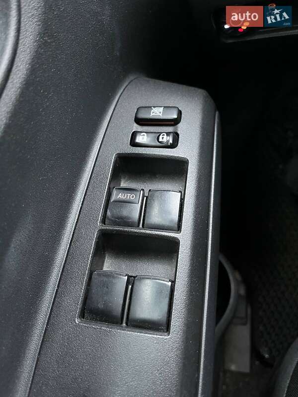 Мікровен Scion xB 2013 в Києві фото 26 Мікровен Scion xB 2013 в Києві