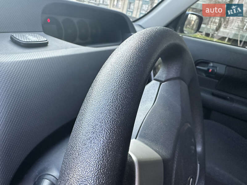 Микровэн Scion xB 2009 в Кривом Роге фото 10 Микровэн Scion xB 2009 в Кривом Роге