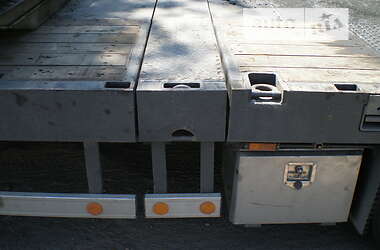 Низкорамная платформа SDC Trailers Ltd 2002 в Львове фото 5 Низкорамная платформа SDC Trailers Ltd 2002 в Львове