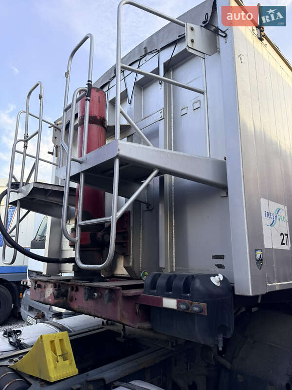 Зерновоз - напівпричіп SDC Trailers Ltd 2006 в Дніпрі фото 9 Зерновоз - напівпричіп SDC Trailers Ltd 2006 в Дніпрі