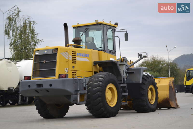 Фронтальный погрузчик SDLG LG 956L 2007 в Хусте