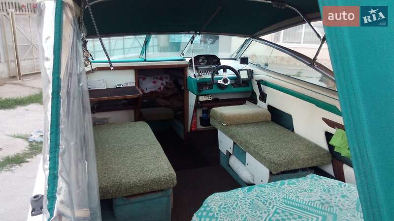 Катер Sea Ray 200 Sundeck 1990 в Марганце фото 8 Катер Sea Ray 200 Sundeck 1990 в Марганце