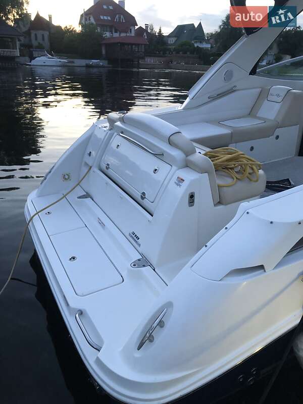 Моторная яхта Sea Ray 310 Sundancer 2012 в Киеве фото 3 Моторная яхта Sea Ray 310 Sundancer 2012 в Киеве