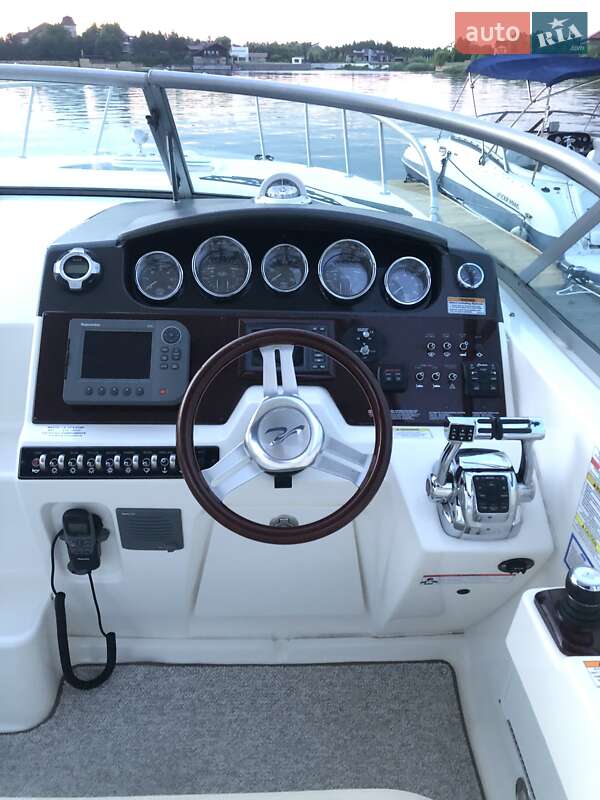 Моторная яхта Sea Ray 310 Sundancer 2012 в Киеве фото 7 Моторная яхта Sea Ray 310 Sundancer 2012 в Киеве