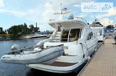Моторная яхта SeaLine F43 2000 в Киеве