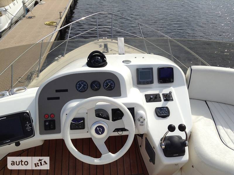 Моторна яхта SeaLine S37 2005 в Києві