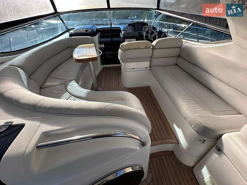 Моторная яхта SeaLine S42 2004 в Киеве фото 11 Моторная яхта SeaLine S42 2004 в Киеве
