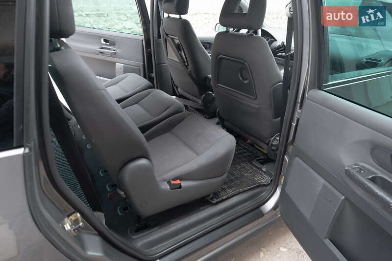 Минивэн SEAT Alhambra 2006 в Тернополе