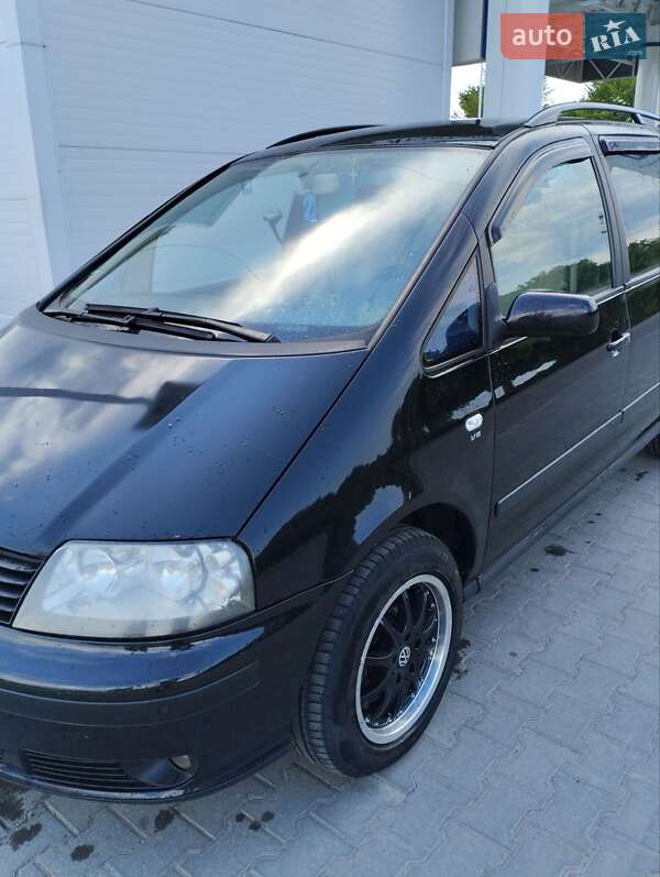 Минивэн SEAT Alhambra 2005 в Тыврове