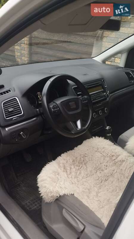 Мінівен SEAT Alhambra 2011 в Жовкві