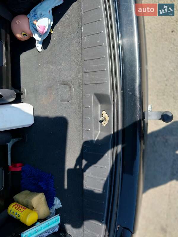 Минивэн SEAT Alhambra 2002 в Киеве фото 33 Минивэн SEAT Alhambra 2002 в Киеве