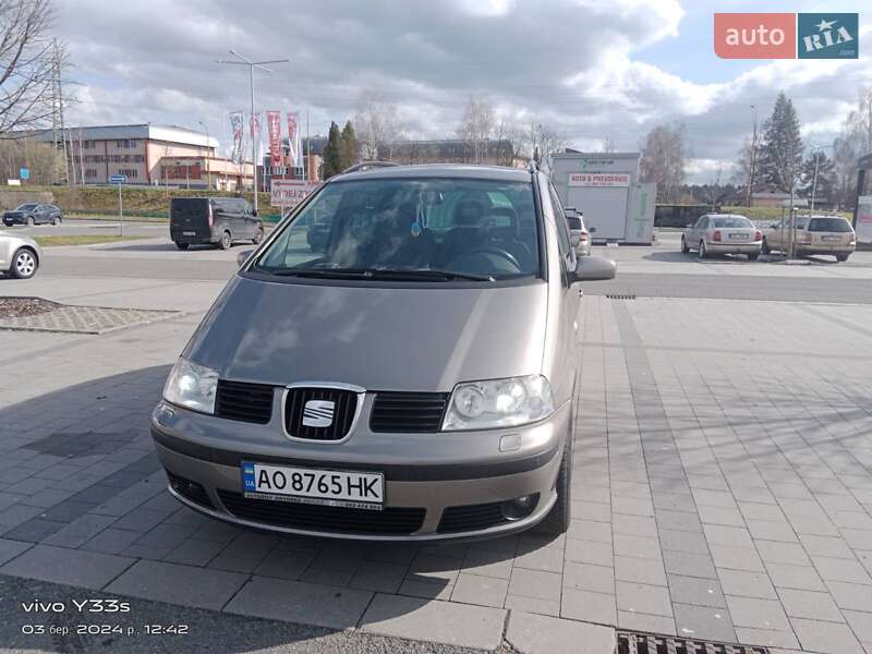 Минивэн SEAT Alhambra 2007 в Белках