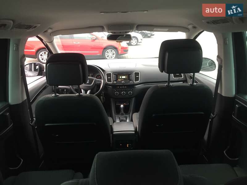 Мінівен SEAT Alhambra 2014 в Чернівцях