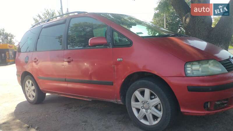 Минивэн SEAT Alhambra 2001 в Одессе