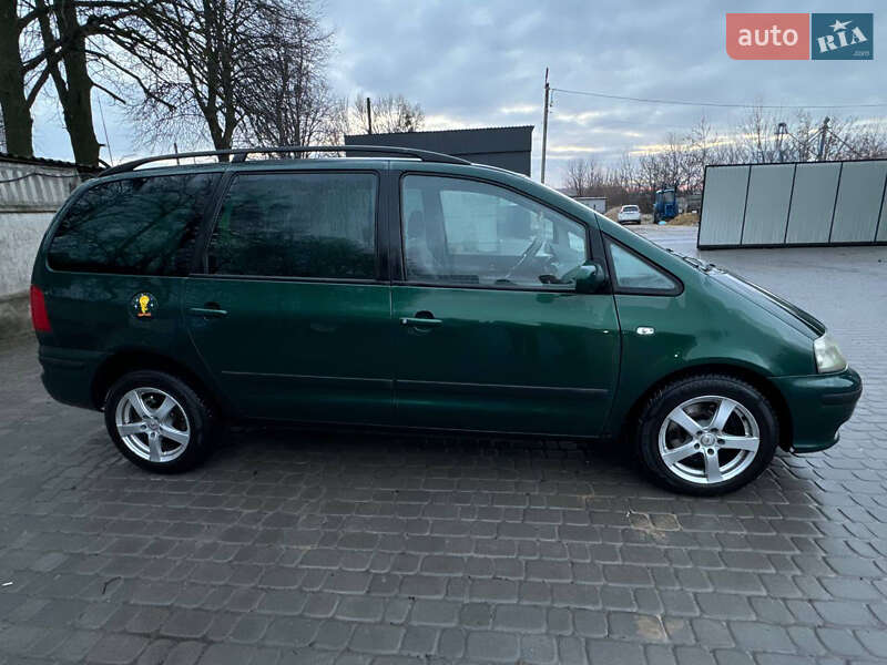 Минивэн SEAT Alhambra 2002 в Баре