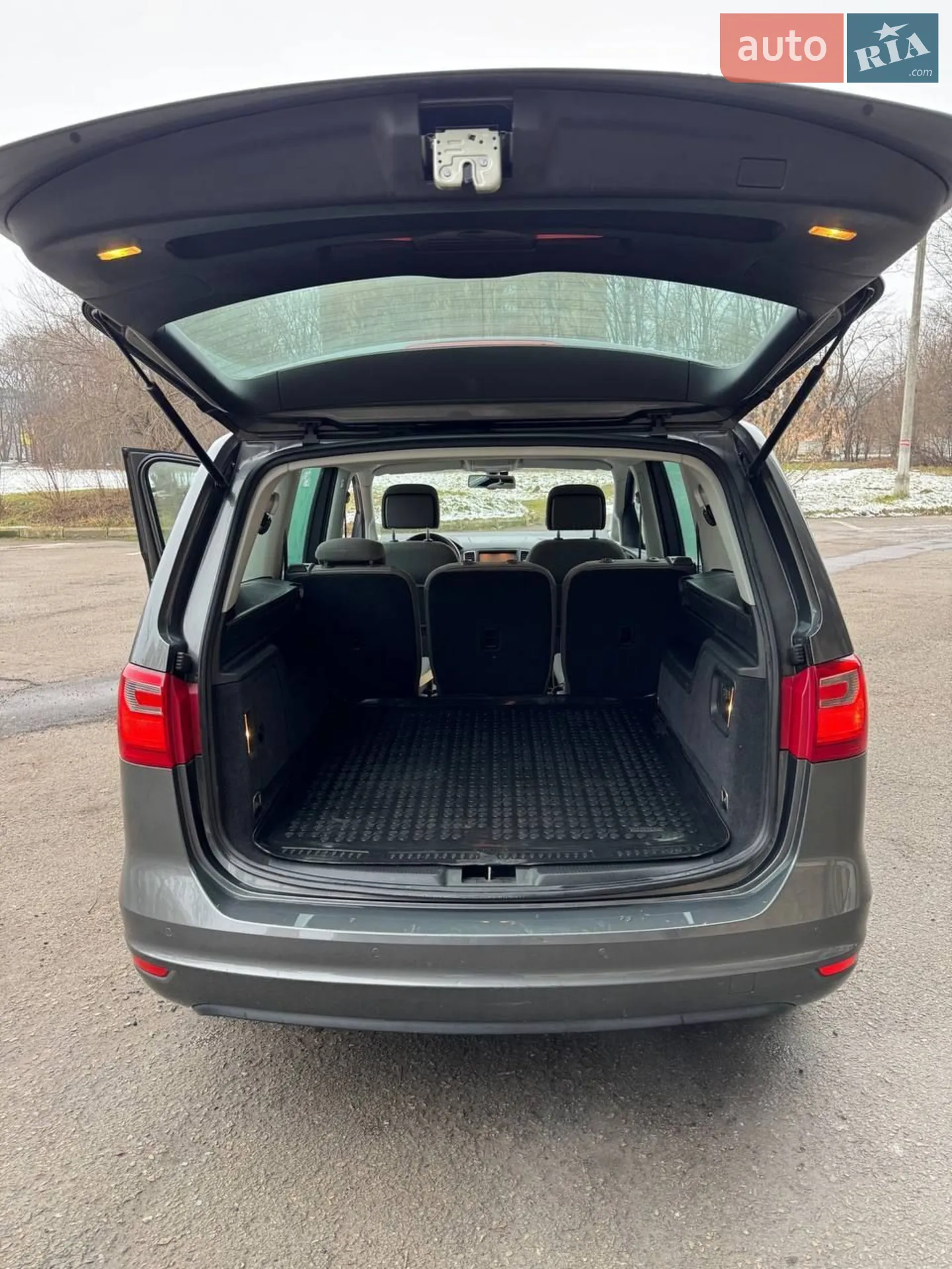 2014 SEAT Alhambra - мініатюра 4