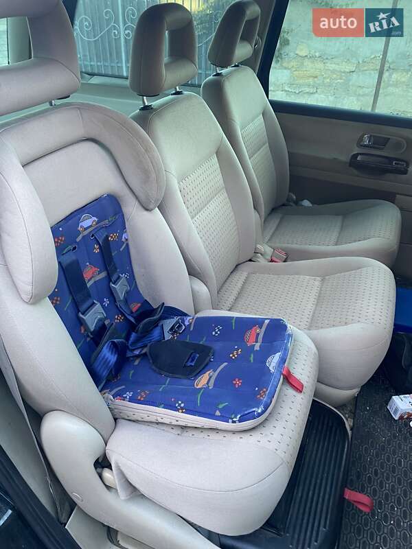 Минивэн SEAT Alhambra 2003 в Одессе