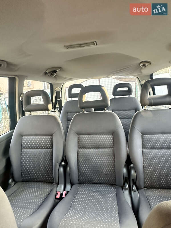 Минивэн SEAT Alhambra 2001 в Тересве