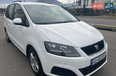 Минивэн SEAT Alhambra 2011 в 